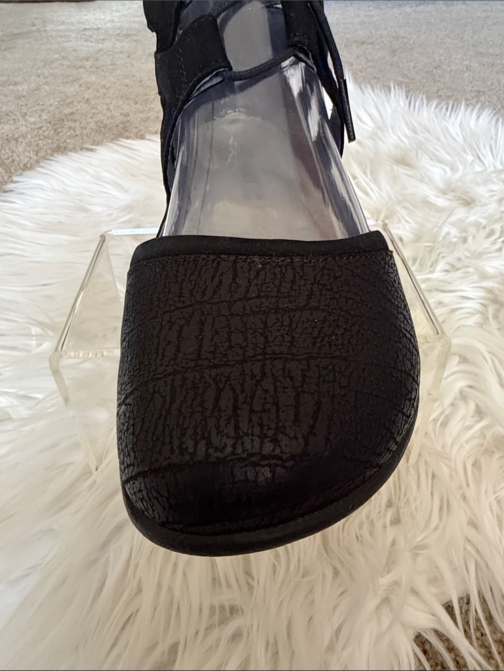 NAOT Kata Women’s Lace-Up Closed Toe Sandals in Black Crackle Leather Size EU 38 - Picture 4 of 16